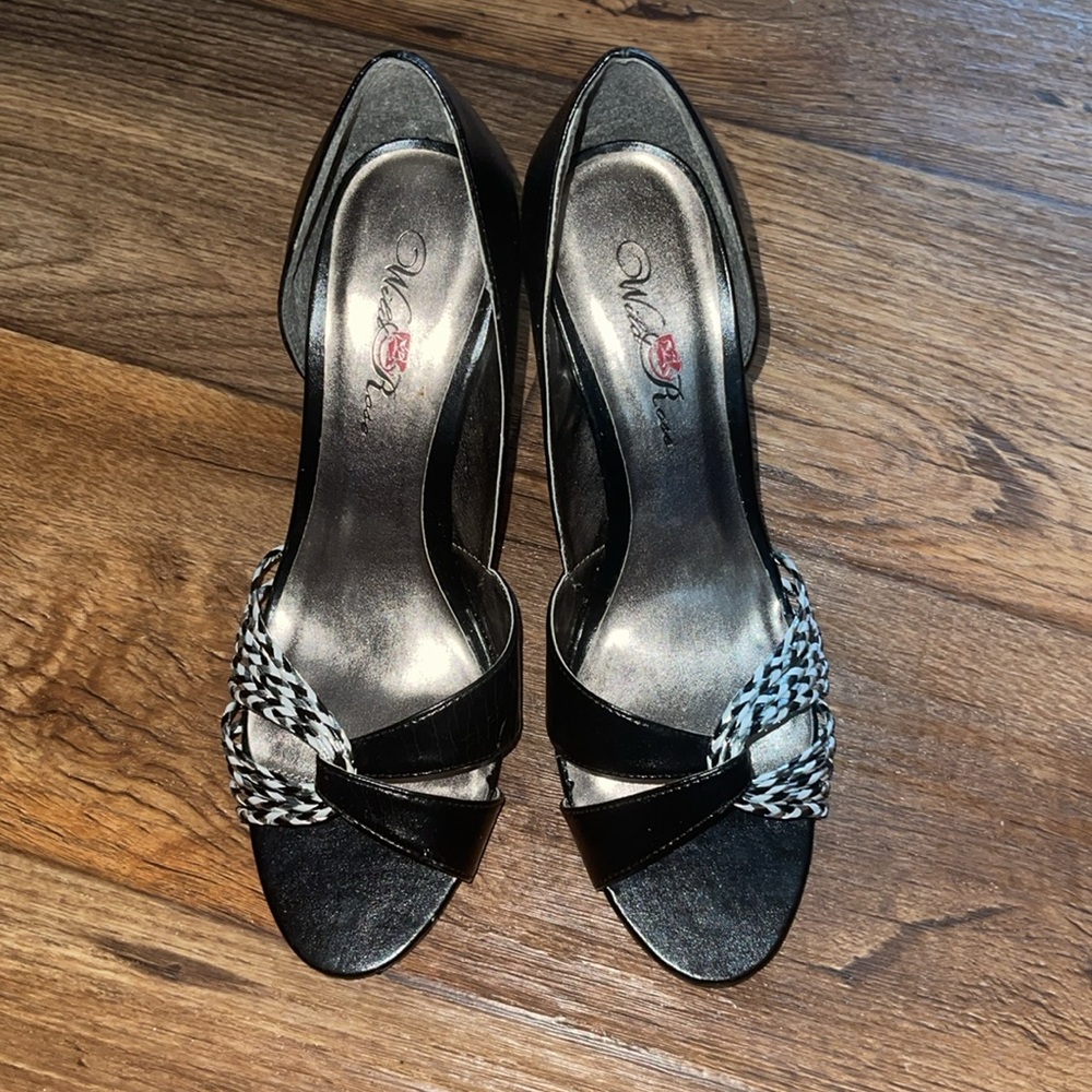 Wild Rose heels (fits like an 8)